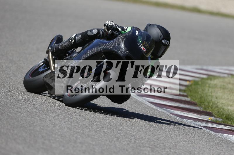 /15 22.05.2026  Plüss Moto Sport  Discover the Bike ADR /Gruppe rot - Race 3/unklar